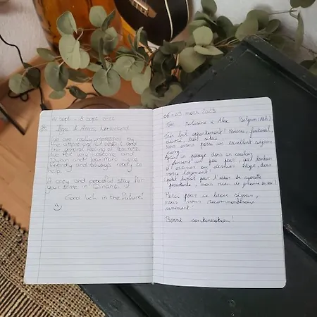 At The Water's Edge, Warmthy - Small Price Lägenhet