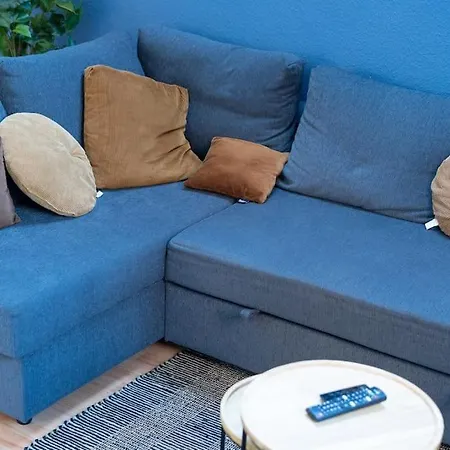 At The Water's Edge, Warmthy - Small Price Dinant