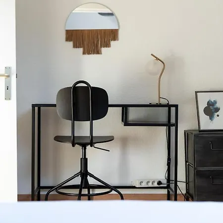 Apartmán At The Water's Edge, Warmthy - Small Price