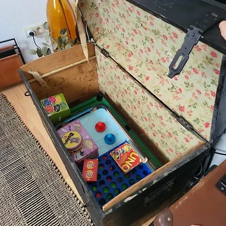 At The Water's Edge, Warmthy - Small Price Lägenhet